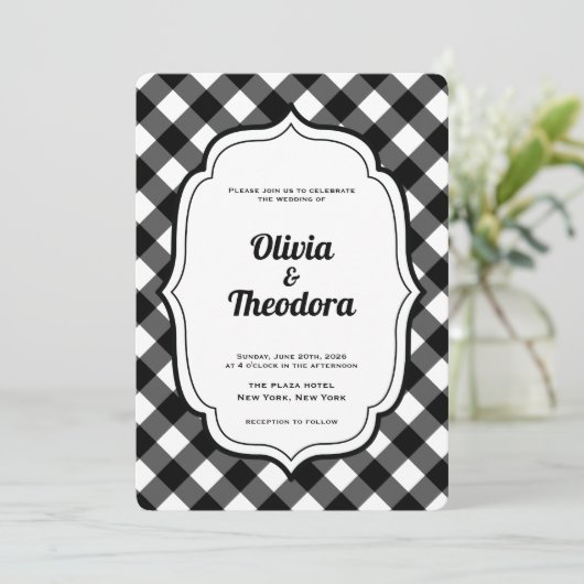 Black and White Gingham wedding invitation Einladung (Stehend Vorderseite)
