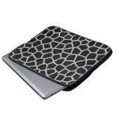 Black and White Giraffe Print Laptopschutzhülle (Vorne Knopf)