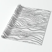 Black and White Hand-Drawn Wavy Line Pattern Geschenkpapier (Ungerollt)