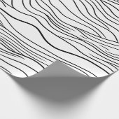 Black and White Hand-Drawn Wavy Line Pattern Geschenkpapier (Ecke)