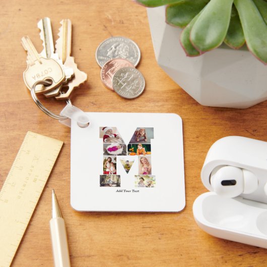 Black and White Letter M Photo Collage Schlüsselanhänger (Schreibtisch)