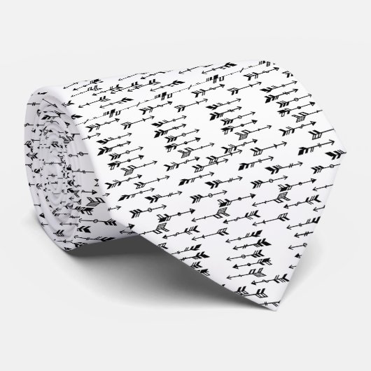 Black and white minimalist boho arrow pattern krawatte (Gerollt)
