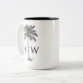 Black and White Palm Palmetto Tree Monogram Zweifarbige Tasse (Vorderseite Links)