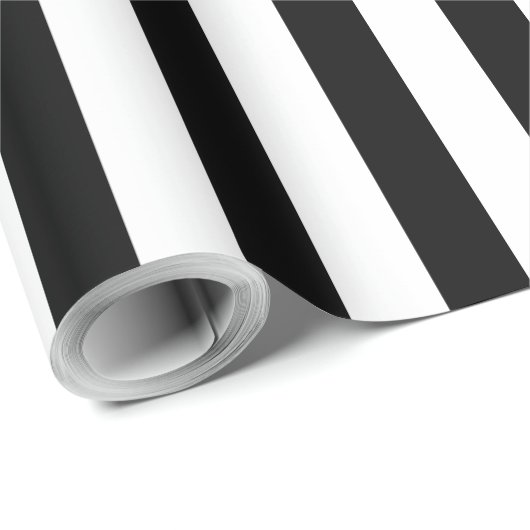 Black and White Pattern Simple Stylish  Geschenkpapier (Rolleneckpunkt)