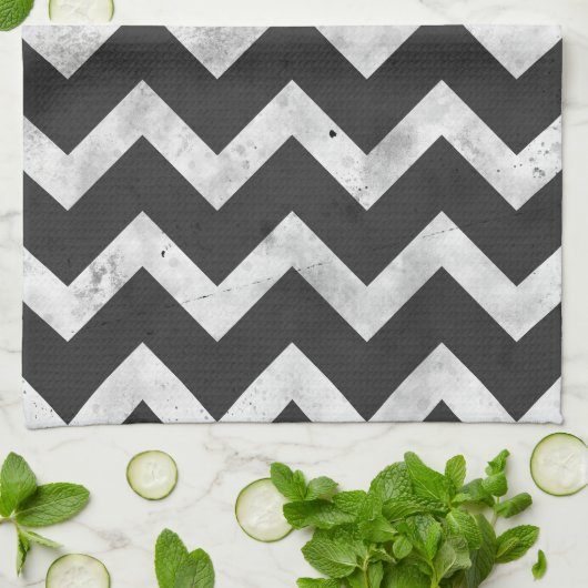 Black and white Rustic Chevron pattern Geschirrtuch (Gefaltet)