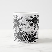 black and white snowflake mug Jumbo-Tasse (Vorderseite)