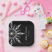 Black and White Snowflakes Winter Wedding Pappteller (Party)