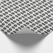 Black and White Tiki Fish and Flower Pattern Geschenkpapier (Ecke)