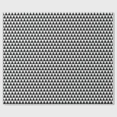 Black and White Triangle Geschenkpapier (Flach)