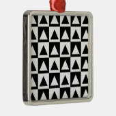 Black and White Triangle getric shape pattern Ornament Aus Metall (Rechts)