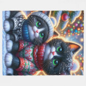 "Black and White Tuxedo Kittens’ First Christmas" Fleecedecke (Vorderseite (Horizontal))
