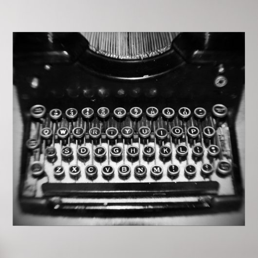 Black and White Typewriter Poster (Vorne)