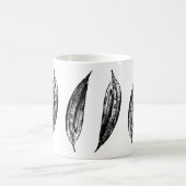 Black and White White Lily Leaf Print Kaffeetasse (Mittel)