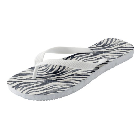 Black and White Zebra Print Pattern Badesandalen (Schrägansicht)