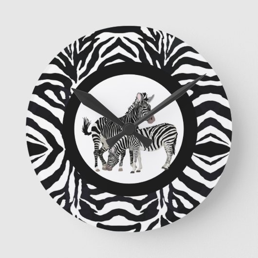 Black and White Zebra  Round Acrylic Wall Clock Runde Wanduhr (Vorderseite)