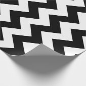 Black and White Zigzag Geschenkpapier (Ecke)