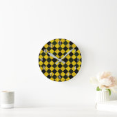 Black and yellow chequered pattern runde wanduhr (Zuhause)