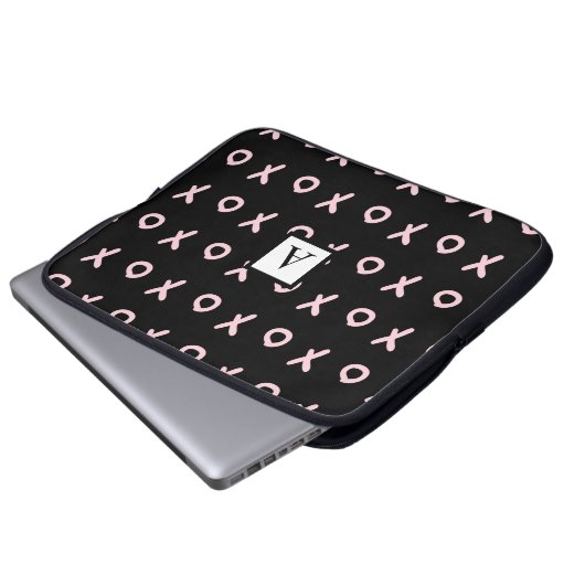 Black & Baby Pink X O XO XO Niedlich Trendy Laptopschutzhülle (Vorne Knopf)