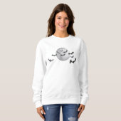Black Bat and Moon Black and White Halloween Sweatshirt (Vorne ganz)