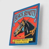 Black Beauty Horse on Red Background Quadratische Wanduhr (Winkel)