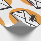 Black Beetle Insect on Envelope Geschenkpapier (Ecke)