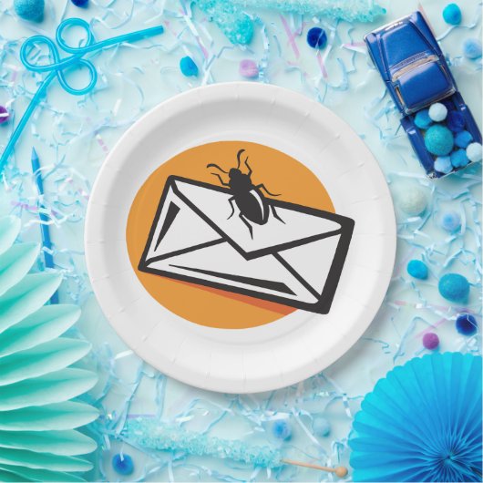 Black Beetle Insect on Envelope Pappteller (Party)