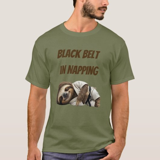 Black Belt In Napping Sloth T-Shirt (Vorderseite)