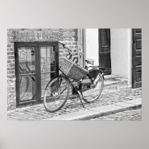 Black Bicycle with Big Basket, Kopenhagen, Dänemar Poster