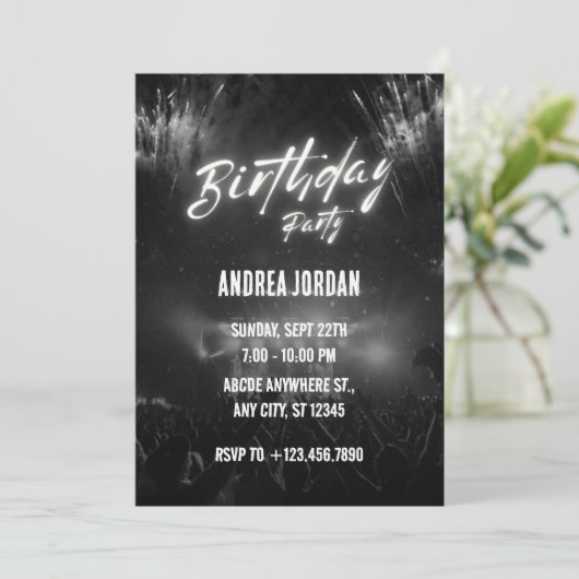 Black Birthday Party Einladung (Stehend Vorderseite)