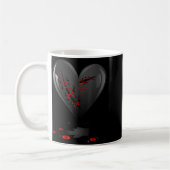 Black Bleeding Cut Open Broken Heart Goth Valentin Kaffeetasse (Links)
