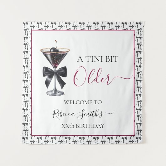 Black Bow Cherry Drink 'A tini bit Older' Birthday Wandteppich (Vorderseite)