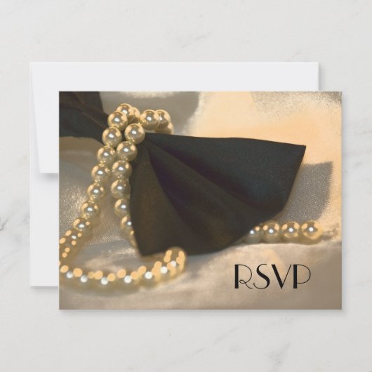 Black Bow Krawatte and White Pearls Wedding RSVP C Karte (Vorderseite)