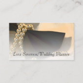 Black Bow Krawatte und White Pearls Hochzeitsplane Visitenkarte (Vorderseite)