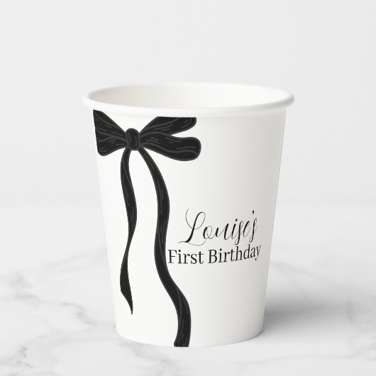 Black Bow Minimalist 1st Birthday Party Pappbecher (Rückseite)