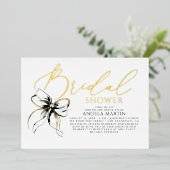 Black Bow She's Tying The Knot Bridal Shower Folieneinladung (Stehend vorne)