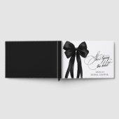 Black Bow She's Tying The Knot Bridal Shower Gästebuch (Voll)