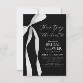 Black Bow Sie bindet das Brautparty des Knotens Einladung (Vorderseite)
