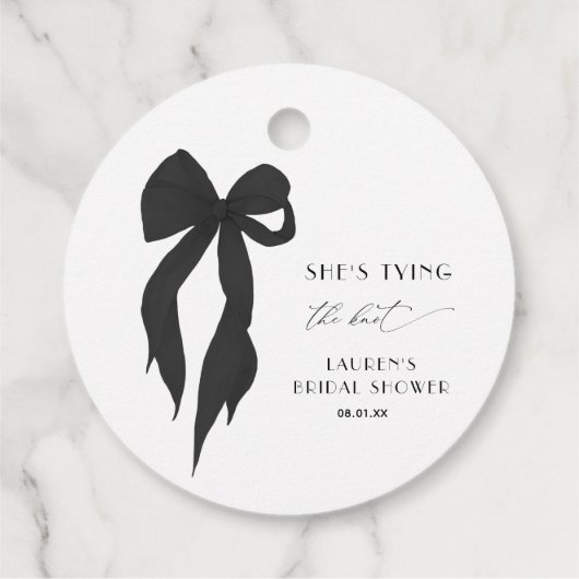 Black Bow Sie bindet das Brautparty des Knotens Geschenkanhänger (Rückseite)