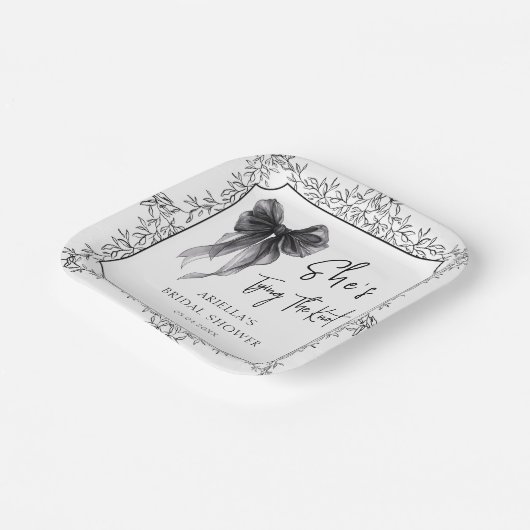 Black Bow Sie bindet das Brautparty des Knotens Pappteller (Gewinkelt)