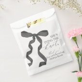Black Bow verbindet das Knot-Brautparty-Dessert Geschenktütchen (Versiegelt)