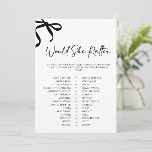 Black Bow Would She Rather Bridal Shower Game Einladung (Stehend Vorderseite)