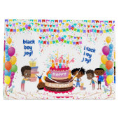 Black Boy Joy Birthday Große Geschenktüte (Rückseite)
