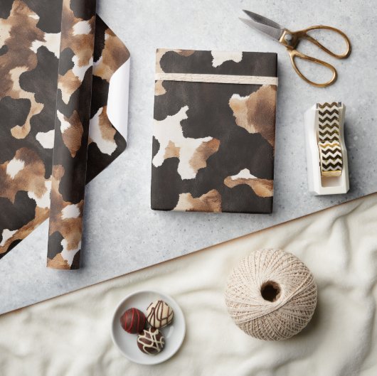 Black Brown Cream Cow Print Birthday Geschenkpapier (Kunsthandwerk)