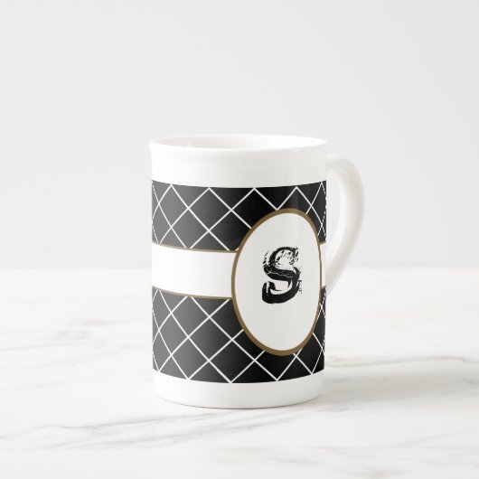Black Brown Mit Monogramm Porzellantasse (Vorderseite Rechts)