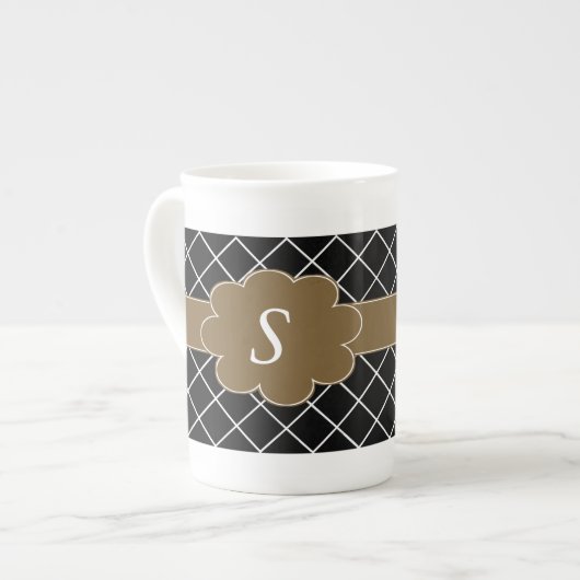 Black Brown Mit Monogramm Porzellantasse (Vorderseite Links)