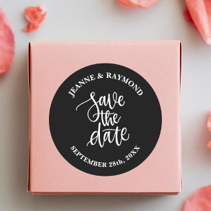 Black Brush Letter Custom Wedding Save the Date Runder Aufkleber