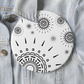 Black Burst Patterns on White Button (Beispiel)