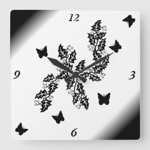black Butterfly on black and white Quadratische Wanduhr