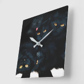 Black Cat Cuddle Quadratische Wanduhr (Winkel)