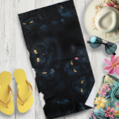 Black Cat Cuddle Strandtuch